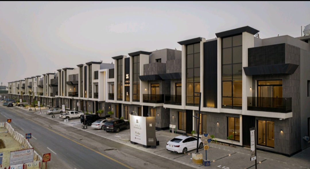 Building Image